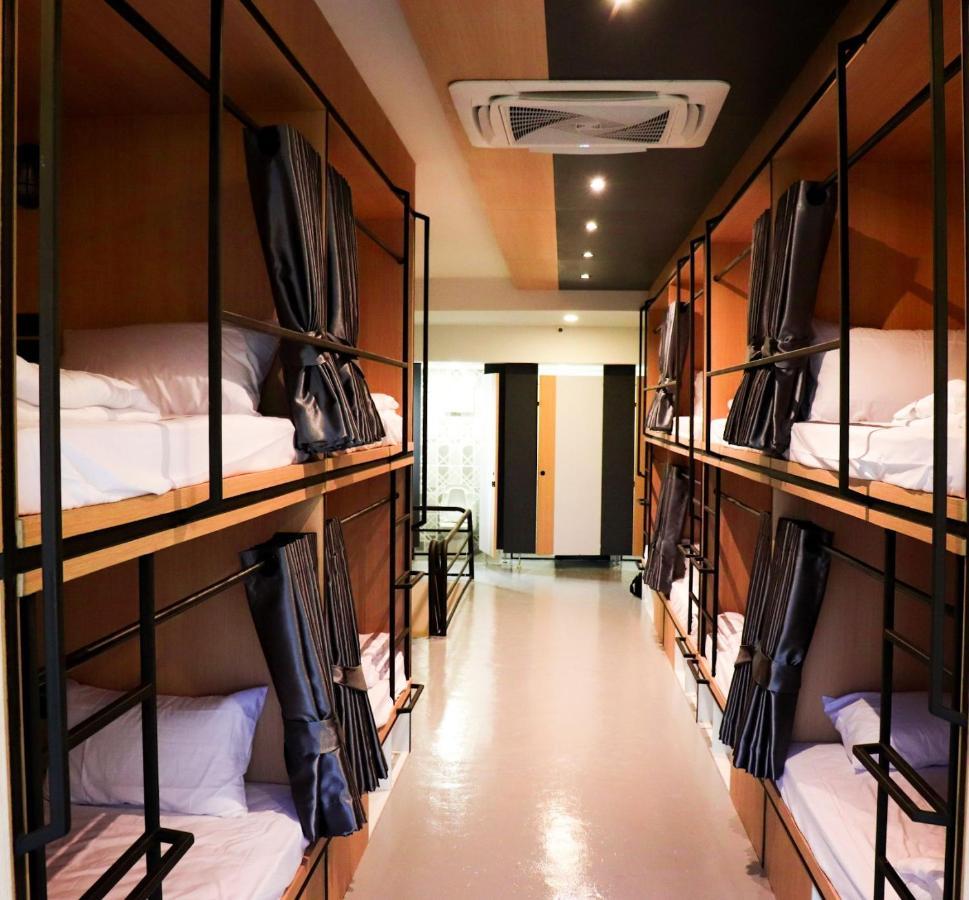 W2 Hostel Čiang Mai Exteriér fotografie