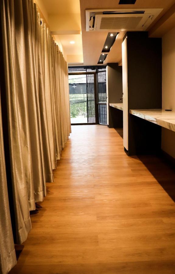 W2 Hostel Čiang Mai Exteriér fotografie