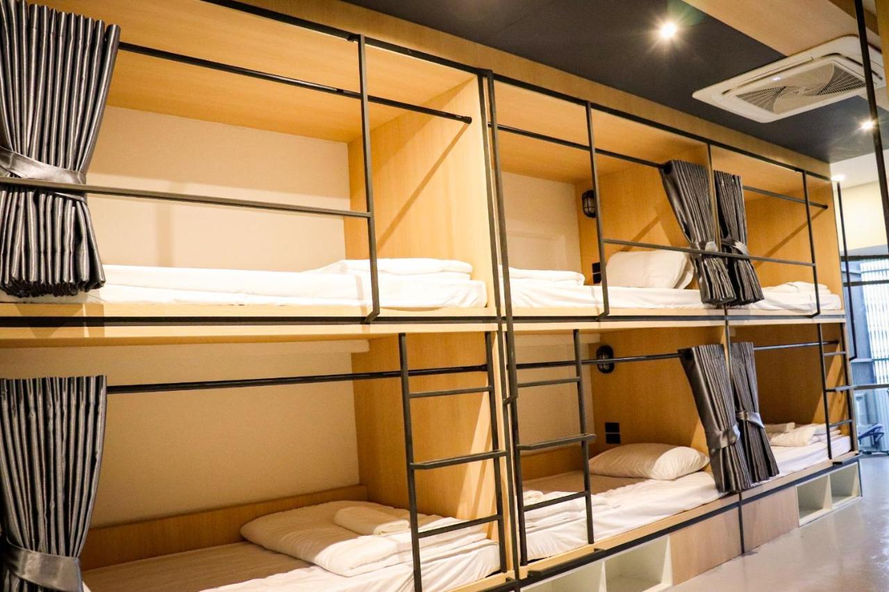 W2 Hostel Čiang Mai Exteriér fotografie